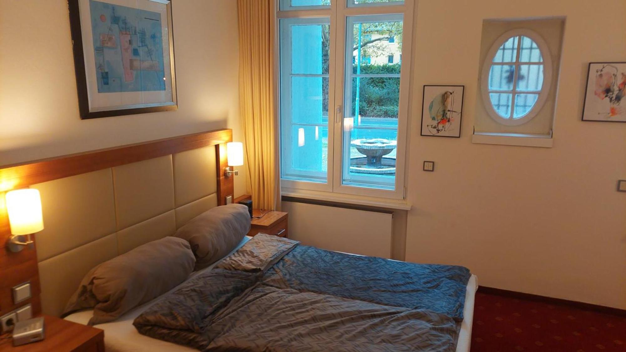 Die Villa, Zimmer 26, Dz Leverkusen Esterno foto