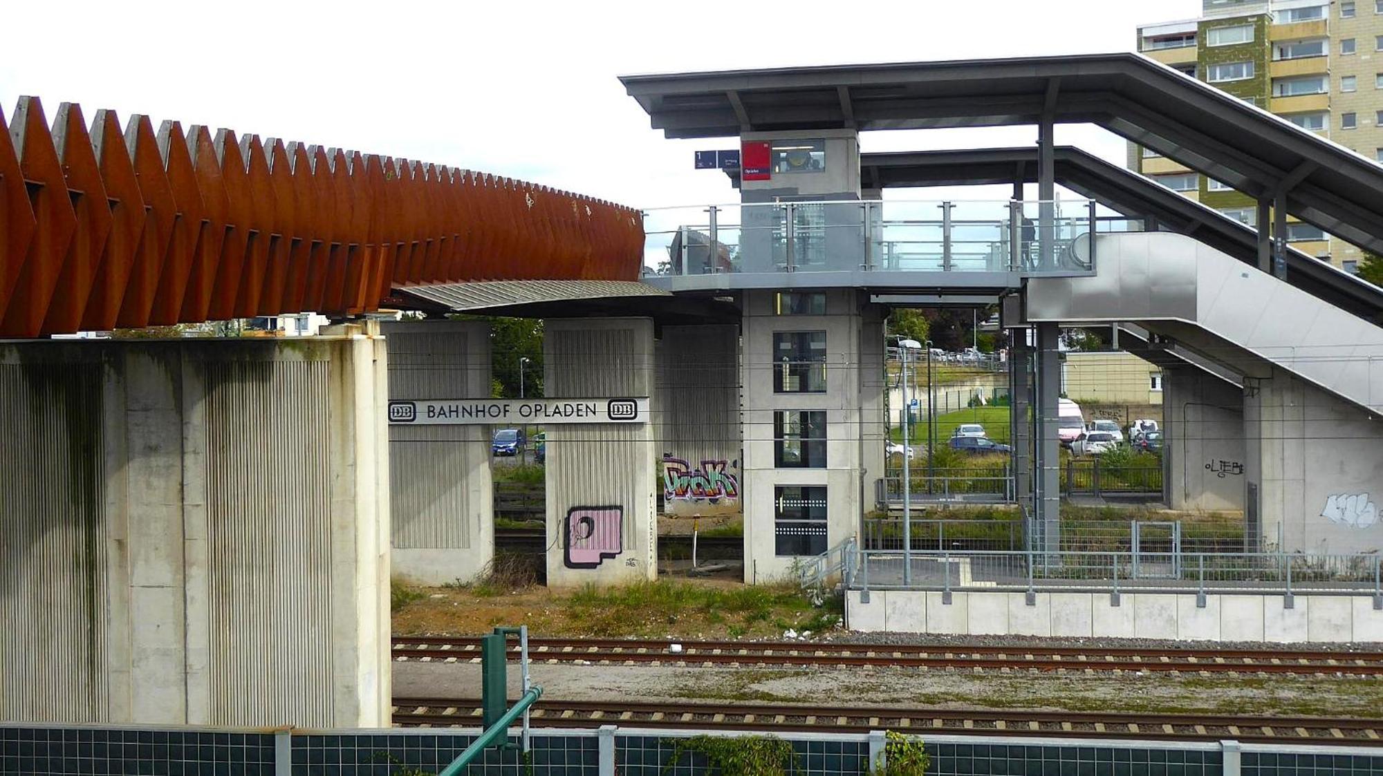 Die Villa, Zimmer 26, Dz Leverkusen Esterno foto